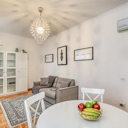 Atrhome Penthouse Frattina Рим Екстер'єр фото